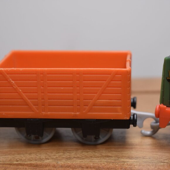 Samson Trackmaster - Thomas & Friends Motorized Tank Train Engine Mattel 2013 - Picture 7 of 8